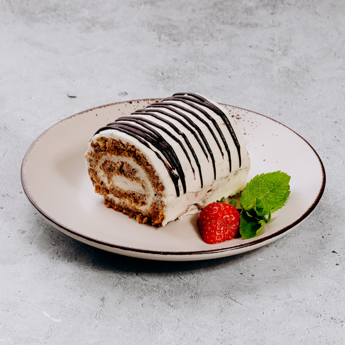 Морковный рулет